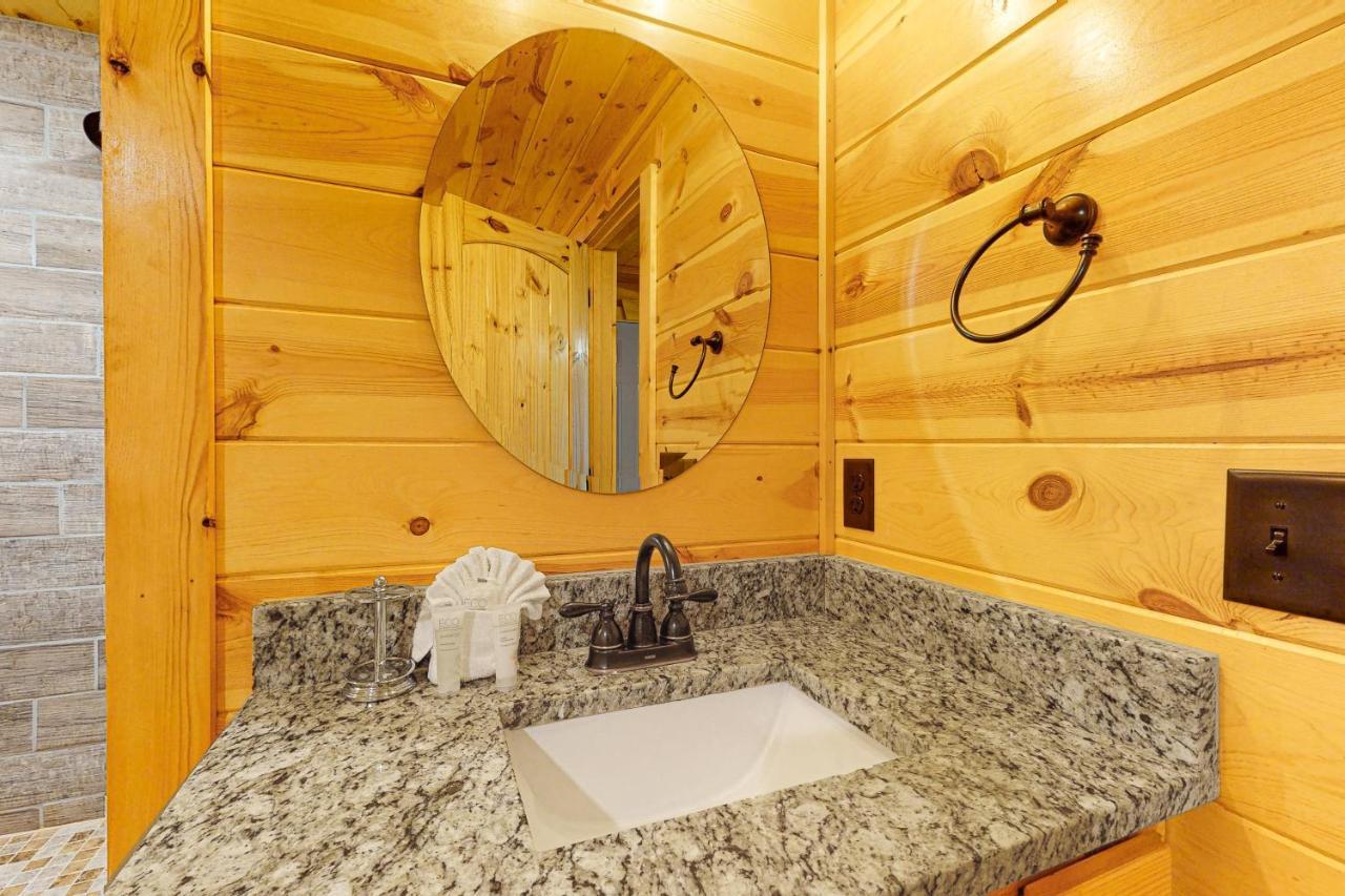 Knotty Escape Villa Gatlinburg Dış mekan fotoğraf