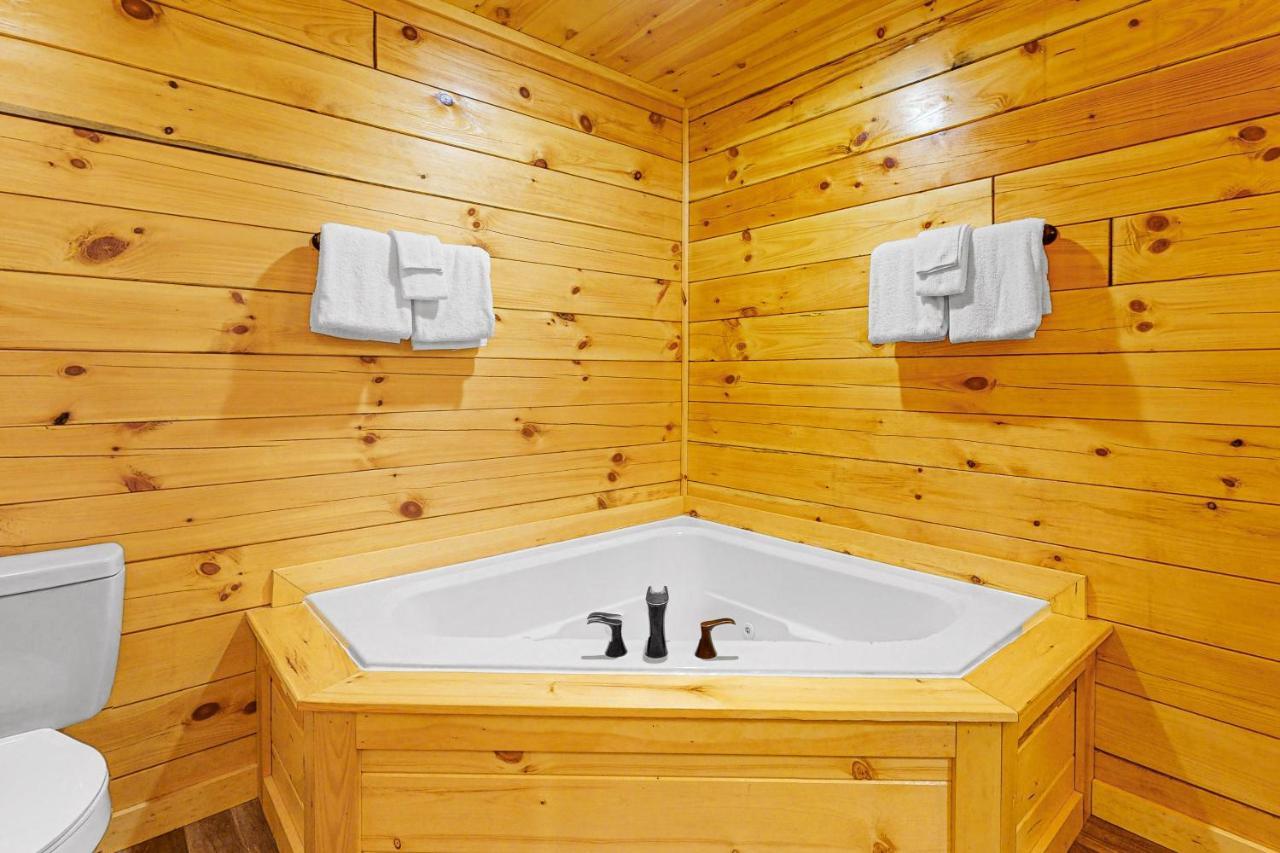 Knotty Escape Villa Gatlinburg Dış mekan fotoğraf