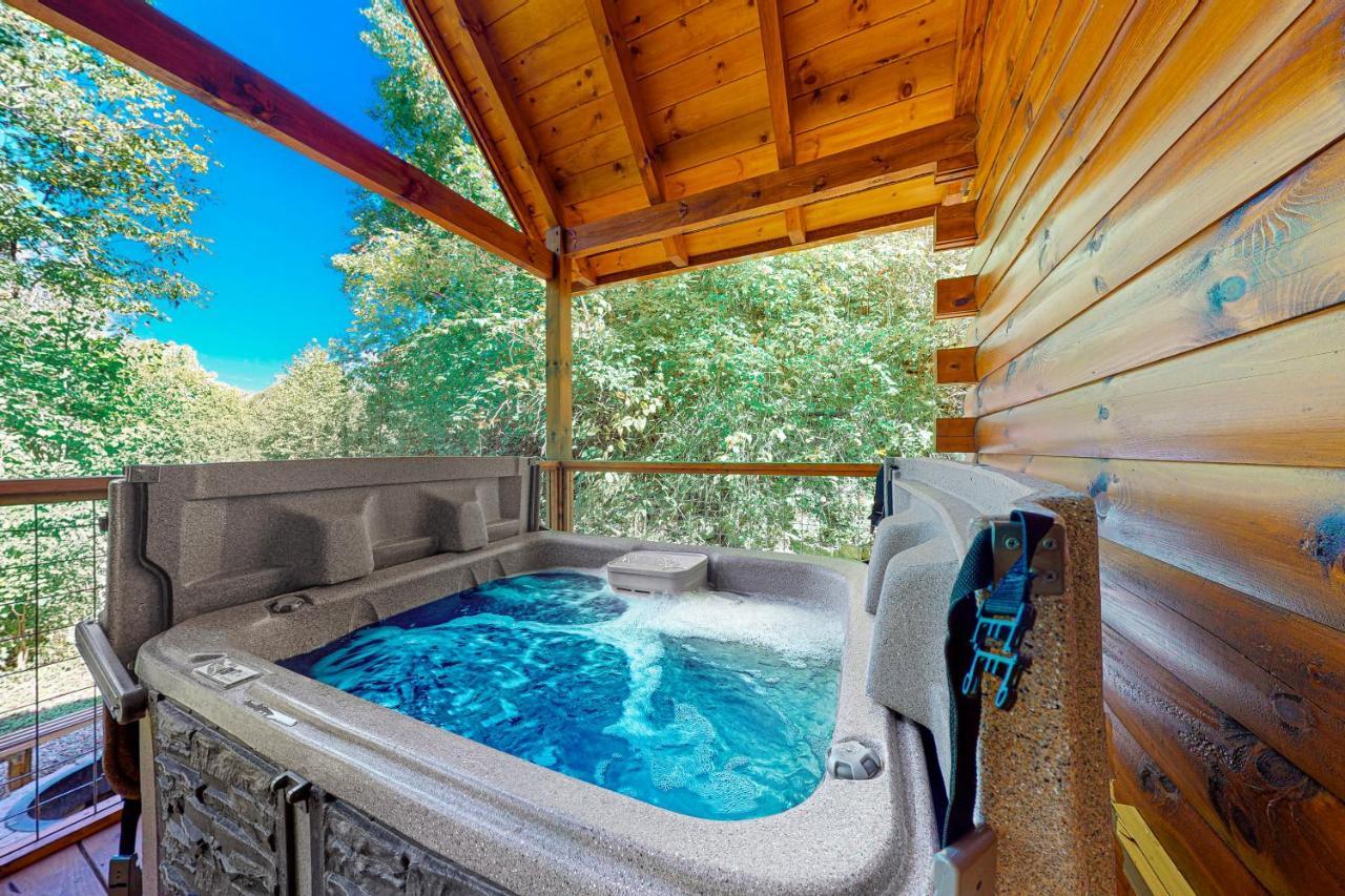 Knotty Escape Villa Gatlinburg Dış mekan fotoğraf